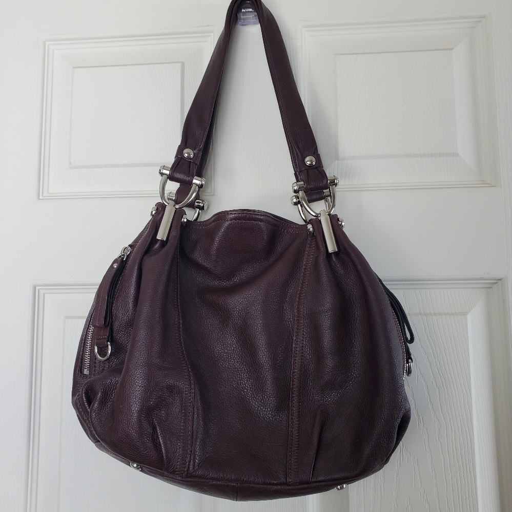 B. Makowsky Buttery Leather Shoulder Bag Purse in Rich Brown